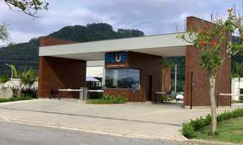 Imagem: Terreno fundos lago blue Deltaville. 150k