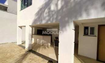 Imagem 4: Casa residencial para locação no bairro City Uberlândia com 3 suítes