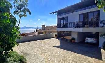 Imagem 2: Casa comercial de 4 suítes no Centro