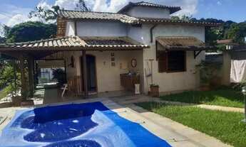 Imagem 7: Sobrado para venda possui 250 metros quadrados com 3 quartos em Mombaça - Saquarema - RJ