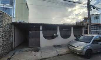 Imagem: Vendo casa em Universal Viana