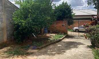 Imagem 4: VENDE-SE CASA Casa com 4 dormitórios