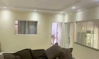 Imagem: Vendo casa em Aparecida de Goiânia rua