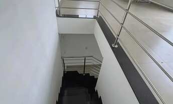 Imagem 4: Cobertura sofisticada, fachada revestida, 132m2, 3 quartos, suíte, elevador