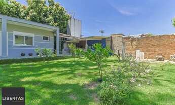 Imagem 2: Casa em Ipanema Casa com 3 dormitórios