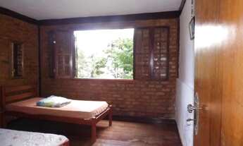 Imagem 3: Casa de condomínio para venda possui 200 metros quadrados com 3 quartos em Araras - Petróp