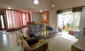 Imagem: CASA TÉRREA COM PISCINA AQUECIDA SWISS