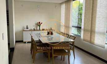 Imagem 2: Casa de condomínio térrea para venda possui 420 metros quadrados com 4 quartos