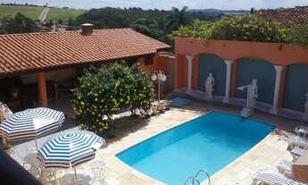 Imagem 2: BELÍSSIMA CASA 4 DORMITÓRIOS 2 SUÍTES, 1 EDÍCULA, PISCINA, CONDOMÍNIO PORTAL DAS HORTÊNCIA