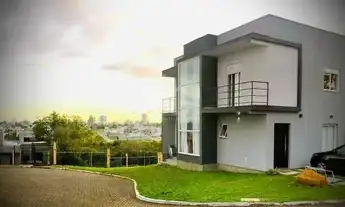 Imagem 2: Sobrado em Loteamento Jardim Timbaúva