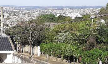Imagem 2: Vendo 2 lotes separados ou juntos com Casa - B: Mangabeiras - Excelente Oportunidade