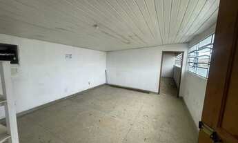 Imagem 5: ALUGO GALPÃO PETRÓPOLIS, 1100 m2 DE ÁREA, PÉ DIREITO DE 8 METROS. DE PÉ DIREITO 5 SALAS