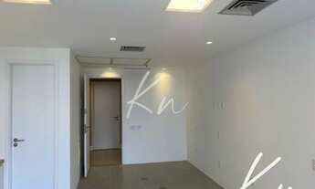 Imagem 5: Sala comercial de 27m2 reformada no Centro Metropolitano da Barra