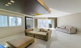 Imagem 3: Apartamento para Aluguel - Ponta da Praia, 2 Quartos, 200 m2