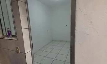 Imagem 4: Aluga-se casa Jardim Thelma / R$ 700.00