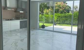 Imagem 4: Casa com 3 suítes a venda no Condomínio Lago Azul em Araçoiaba da Serra