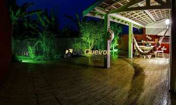 Imagem 3: DE QUEIROZ. ENCANTADORA CASA À VENDA NO CONDOMÍNIO SCENIC - ALPHAVILLE: CONFORTO, LAZER E