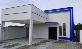 Imagem: Casa no floresta tropical