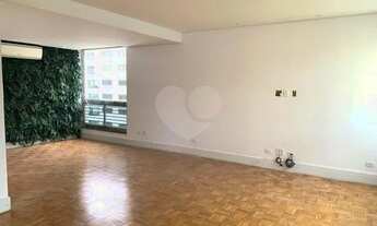 Imagem 6: Apartamento para aluguel e venda tem 210 m2 com 3 dormitórios e 2 vagas no Jardim Paulista