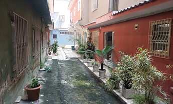 Imagem: Ótimo sobrado de vila em Agostinho Porto