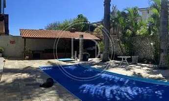 Imagem 3: Casa à venda, 4 suítes