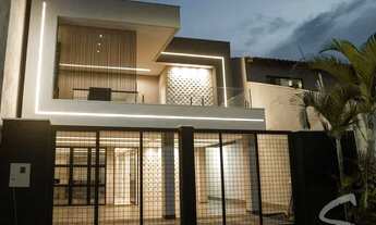 Imagem: Sobrado 220m², Lote 150m², 3Qtos(3suites)