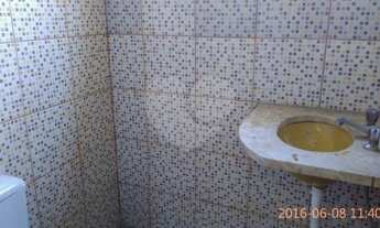 Imagem 5: Comercial de esquina na r Cerro Cora!