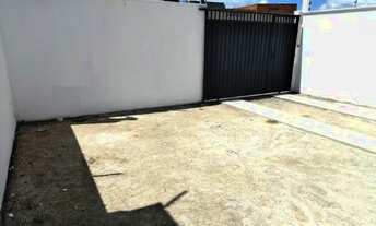 Imagem 2: !!E Gigantesca com Garagem pra 03 carros- O Acabamento e Top -Casa 2/4