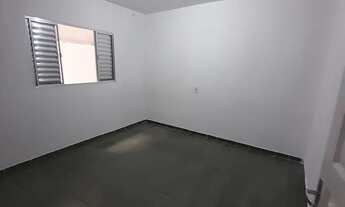 Imagem 3: Aluga-se casa Jardim Thelma / R$ 700.00