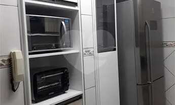 Imagem 4: Sobrado em condomínio fechado3 dormitórios