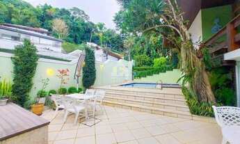 Imagem 3: Casa à venda em São Conrado, 5 quartos, 4 suítes, área verde e vista para o Morro Dois Irm