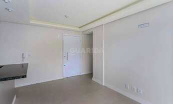 Imagem 3: Apartamento com 1 dormitório e 1 vaga de garagem no bairro Partenon