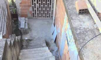 Imagem 3: Vendo casa 2 quartos com churrasqueira e toda em porcelanato