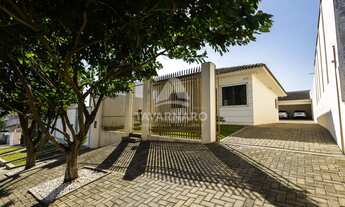 Imagem 4: Casa aconchegante, perfeita para famílias que buscam conforto e espaço!