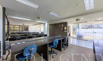 Imagem 2: Biltmore Office Center - Meio Andar mobiliado no Bairro Praia de Belas