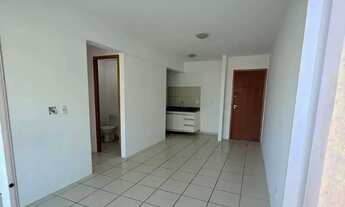 Imagem 5: Imóvel para aluguel tem 49 metros quadrados com 2 quartos em Centro - Lauro de Freitas - B