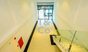 Imagem 3: Sala Comercial à Venda em Balneário Camboriú com 179m Mezanino e 1 Vaga Privativa