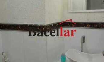 Imagem 7: Casa em Condomínio : Triplex / Residencial / Pechincha