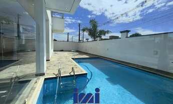 Imagem 3: Sobrado de esquina com piscina no Atami a venda