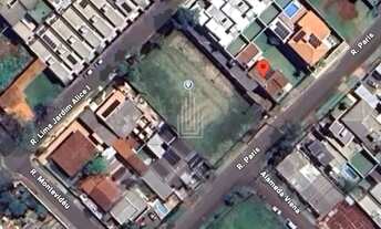 Imagem: Terreno à Venda com 2.052 m² Ideal para