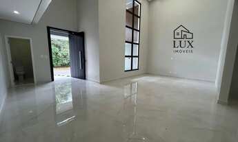 Imagem 3: Alphaville 4 / 230m² / 4 suítes / semi mobiliada / área gourmet / piscina/ casa de esquina