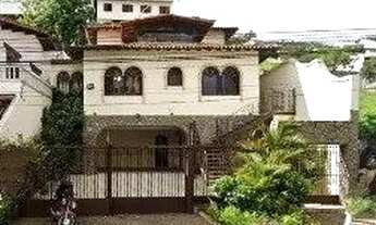 Imagem: Casa imponente com 03 quartos para locação