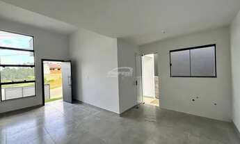 Imagem 4: Com aprox 70m², o imovel possui 02 dormitórios, sendo 01 suíte, sala de estar, cozinha e s