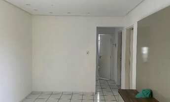 Imagem: Alugo apartamento na Rua do Aririzal, condomínio