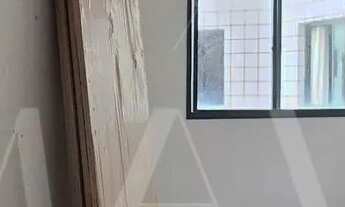 Imagem 2: Apartamento com 2 dormitórios em Vila Tupi, Praia Grande/SP