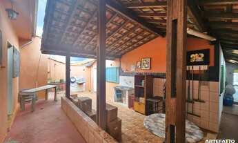 Imagem: Casa com 3 dormitórios no bairro Santo