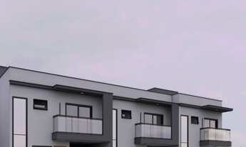 Imagem 3: Sobrado com três dormitórios no bairro Potecas, São José