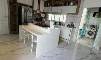 Imagem 6: Belíssima casa com 4 suítes em Buraquinho