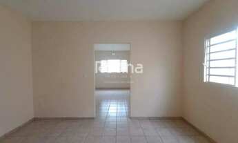 Imagem 6: Casa para alugar, 4 quartos, Cidade Jardim - Uberlândia/MG - Rotina Imobiliária