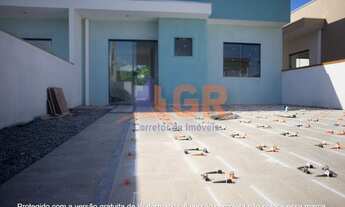 Imagem 3: Casa para Venda em Itapoá, São José, 2 dormitórios, 1 suíte, 2 banheiros, 2 vagas